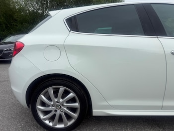 Used Alfa Romeo Giulietta 2012 for sale - 79093276: Photo