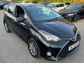 Used Toyota Yaris 2016 for sale - 79520436: Photo
