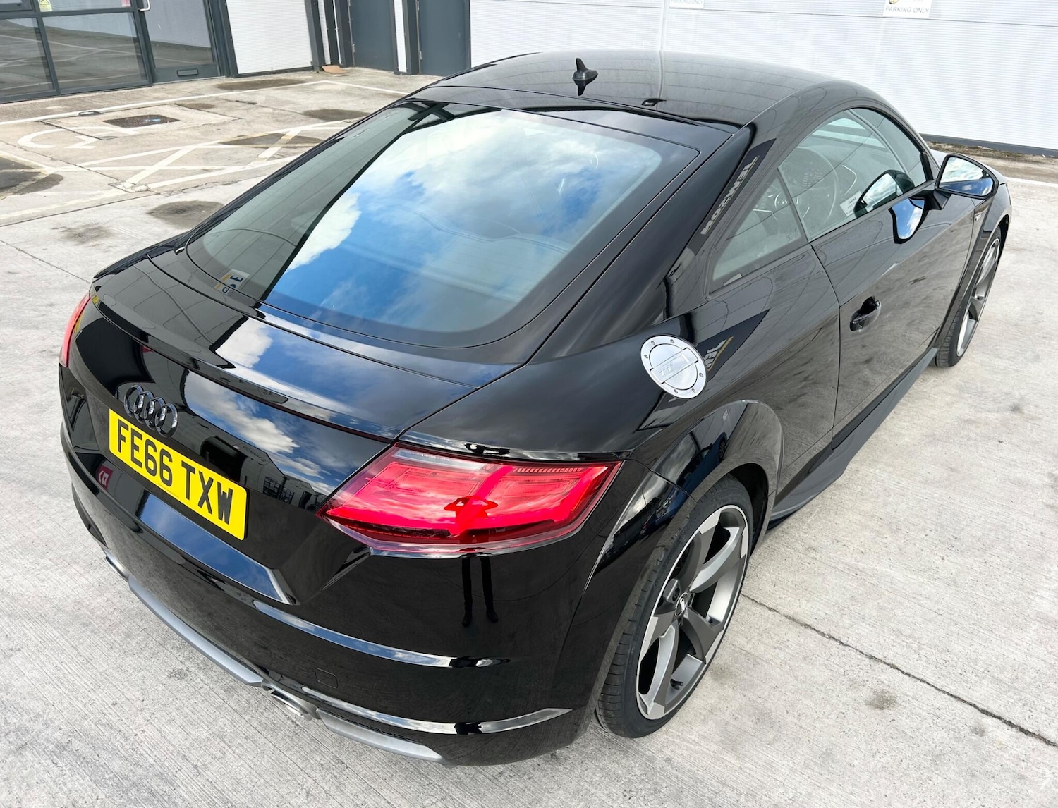 Used Audi TT 2016 for sale - 76608112: Photo 9