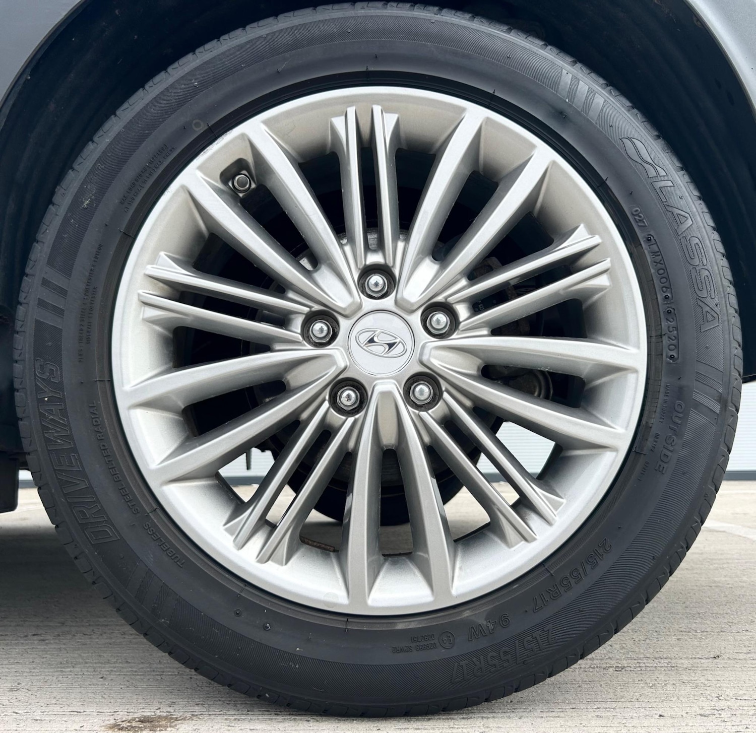 Used Hyundai KONA 2018 for sale - 76608340: Photo 23