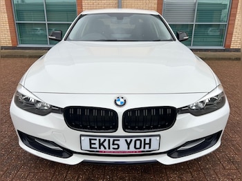 Used BMW 3 Series 2015 for sale - 77203981: Photo