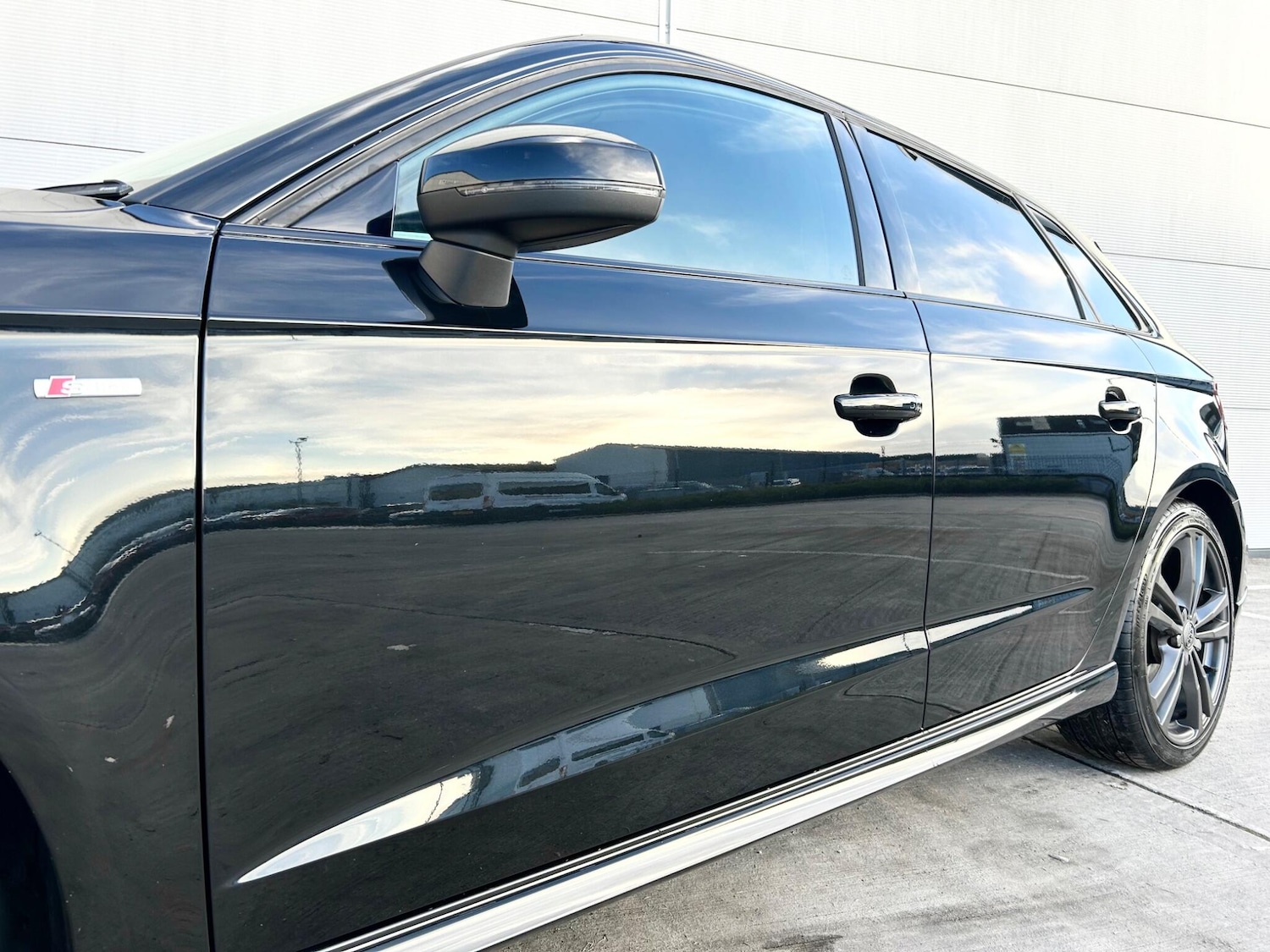 Used Audi A3 2016 for sale - 76752529: Photo 15