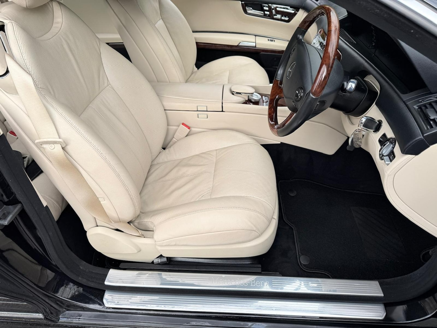 Used Mercedes-Benz CL 2009 for sale - 77545547: Photo 35