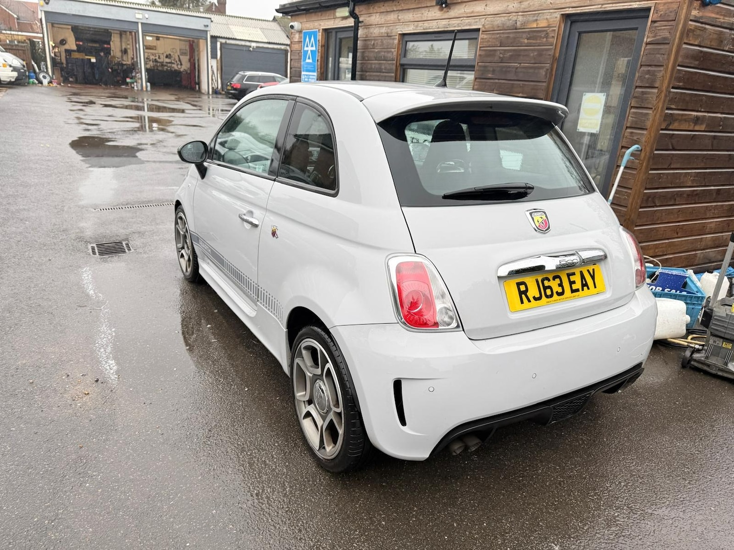 Used Abarth 500 2014 for sale - 77336301: Photo 4