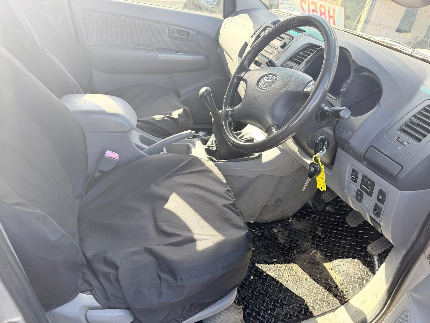 Used Toyota Hilux 2008 for sale - 77701403: Photo 10