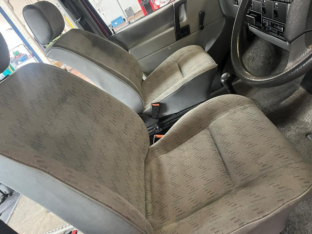 Used Volkswagen Caravelle 1995 for sale - 76748311: Photo 22