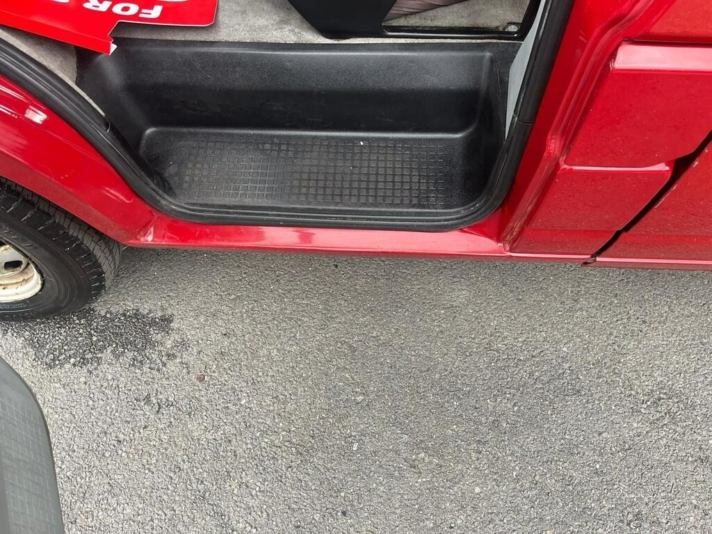 Used Volkswagen Caravelle 1995 for sale - 76748311: Photo 3