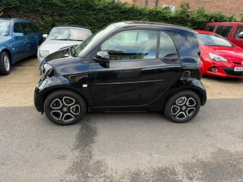 Used smart fortwo 2019 for sale - 76734402: Photo