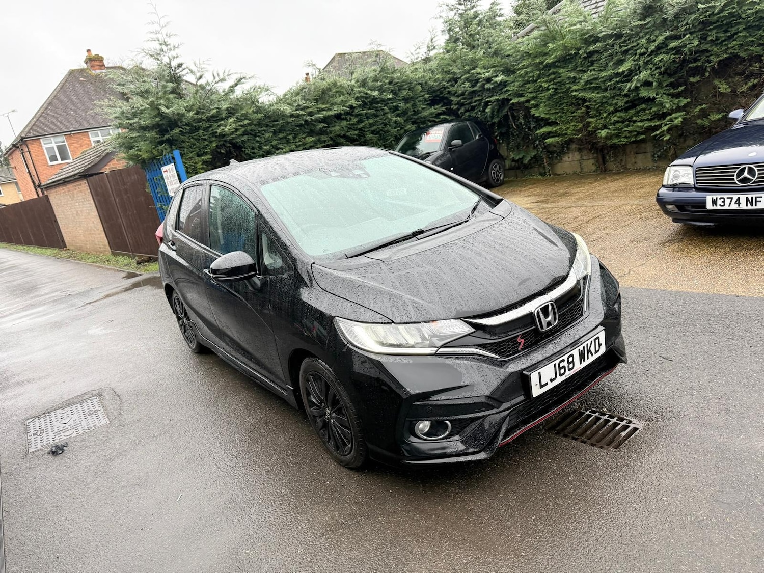Used Honda Jazz 2018 for sale - 77336809: Photo 2