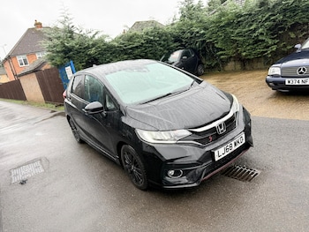 Used Honda Jazz 2018 for sale - 77336809: Photo