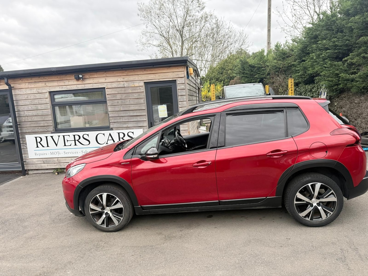 Used Peugeot 2008 2019 for sale - 78180129: Photo 4