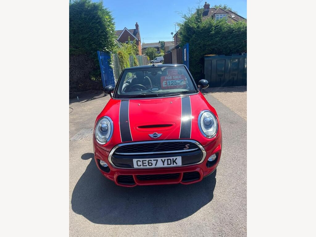 Used MINI Convertible 2017 for sale - 76734843: Photo 2