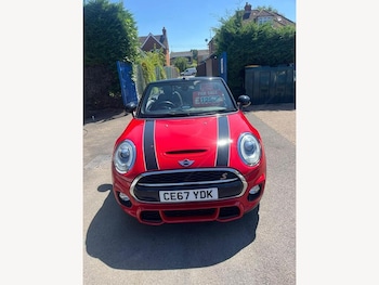 Used MINI Convertible 2017 for sale - 76734843: Photo