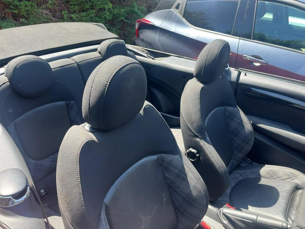 Used MINI Convertible 2017 for sale - 76734843: Photo 9