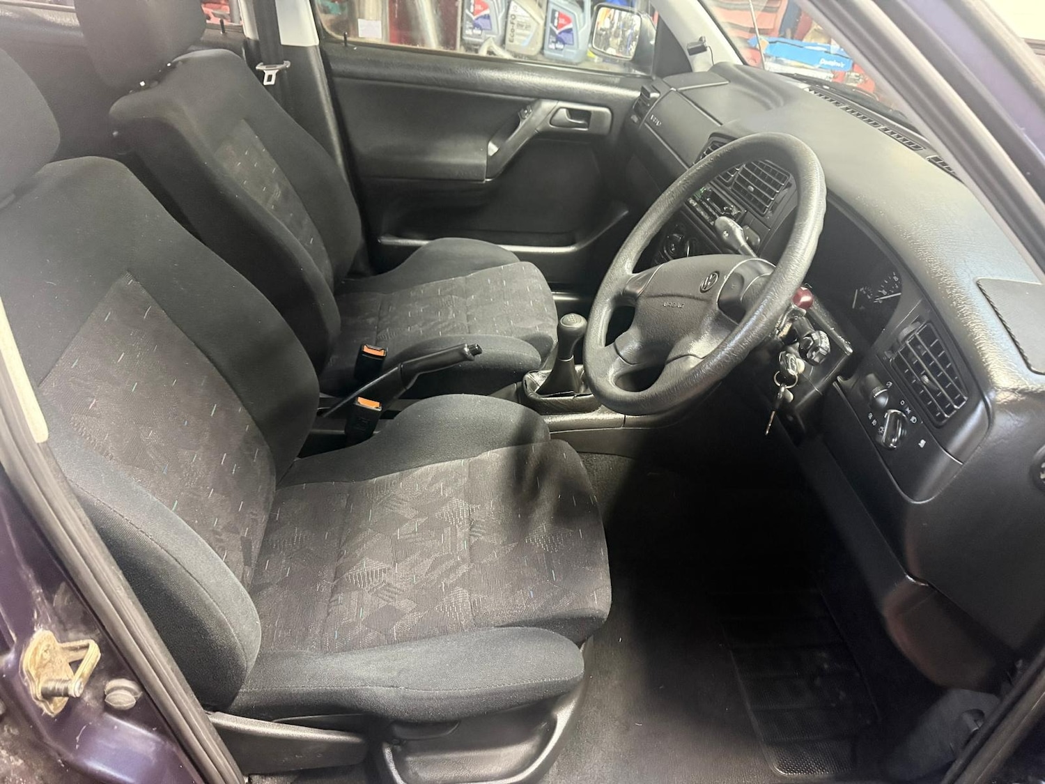 Used Volkswagen Golf 1994 for sale - 77676240: Photo 10