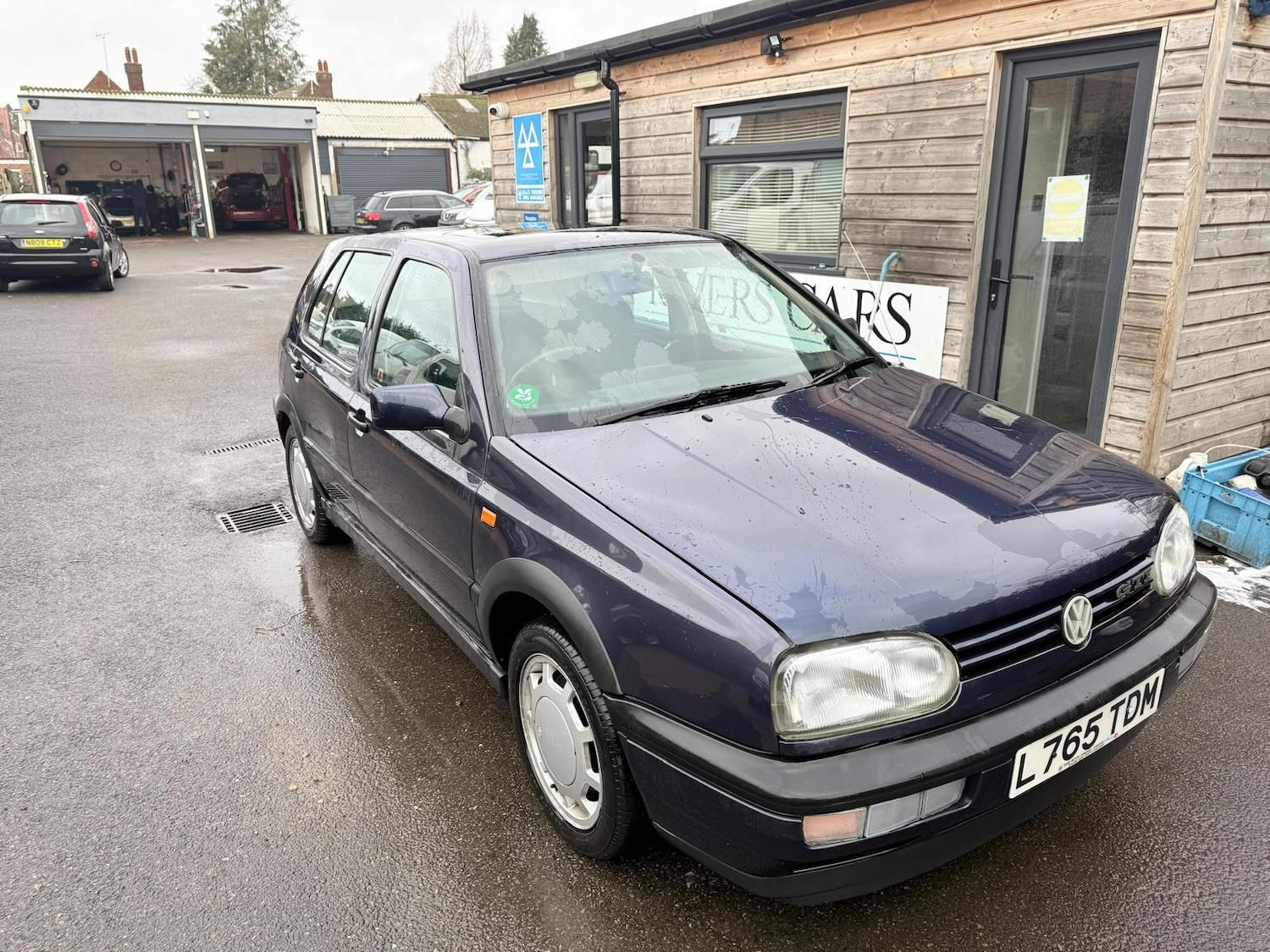 Used Volkswagen Golf 1994 for sale - 77676240: Photo 2