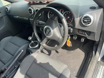 Used Audi TT 2004 for sale - 76736114: Photo