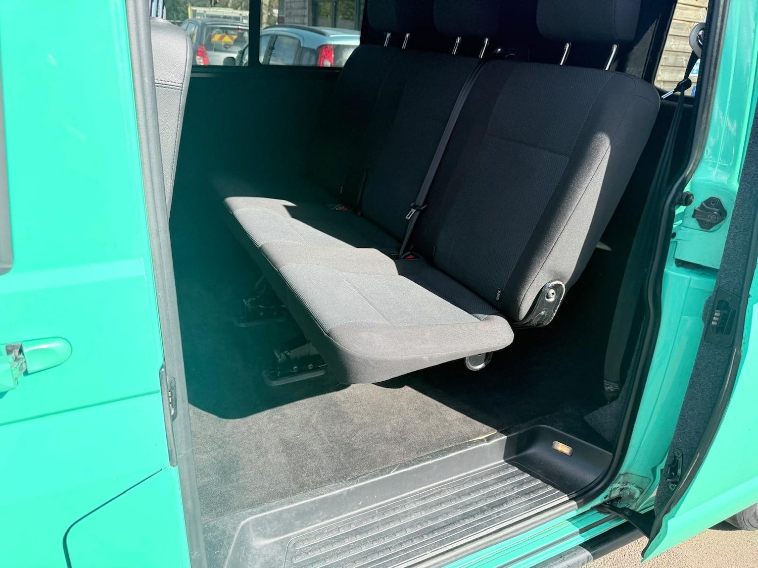 Used Volkswagen Transporter 2017 for sale - 77888895: Photo 16