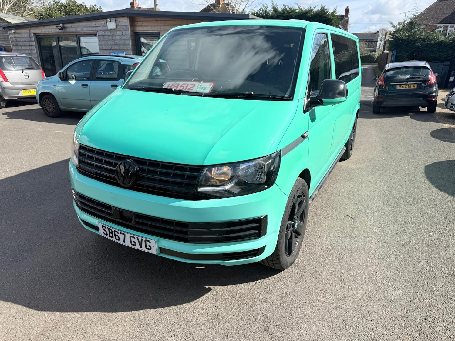 Used Volkswagen Transporter 2017 for sale - 77888895: Photo 4
