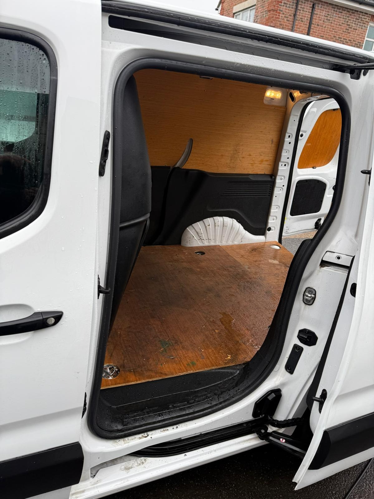 Used Vauxhall Combo 2021 for sale - 76968949: Photo 18
