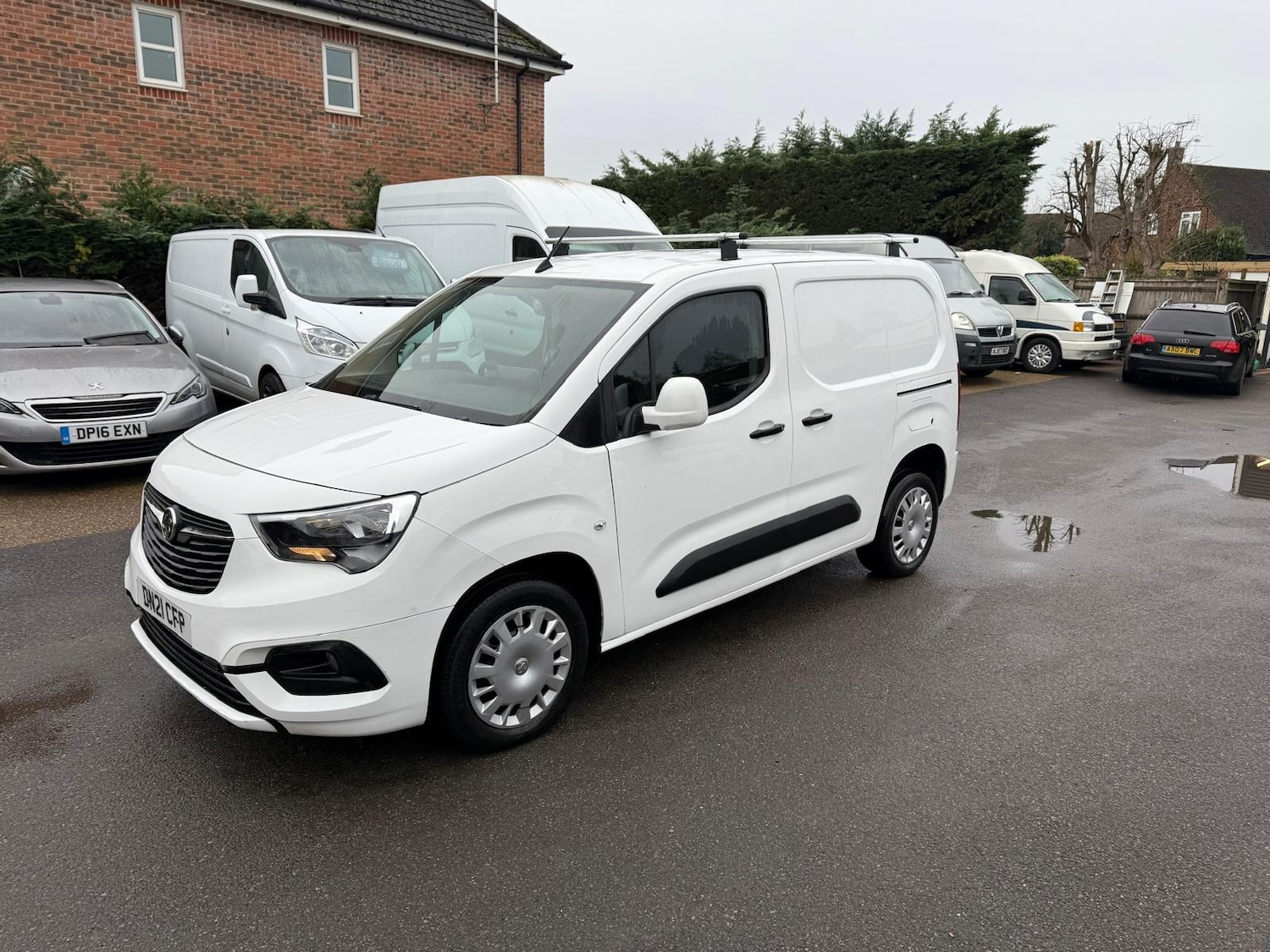Used Vauxhall Combo 2021 for sale - 76968949: Photo 3