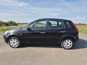 Used Ford Fiesta 2007 for sale - 78733120: Photo