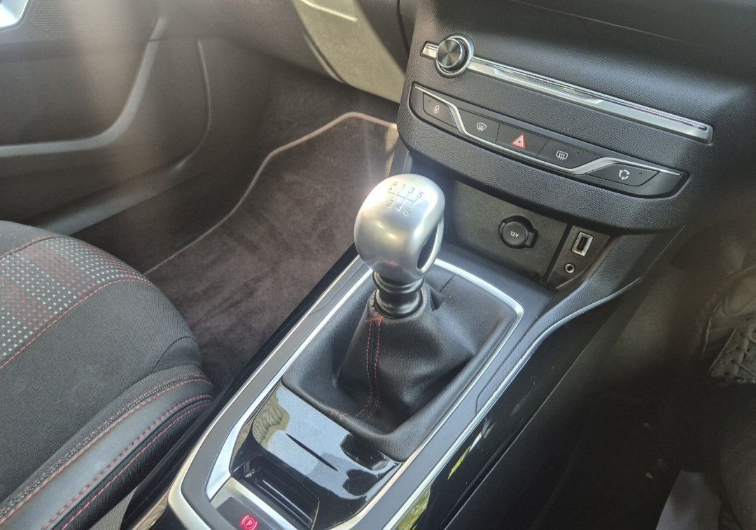 Used Peugeot 308 2016 for sale - 77739243: Photo 17