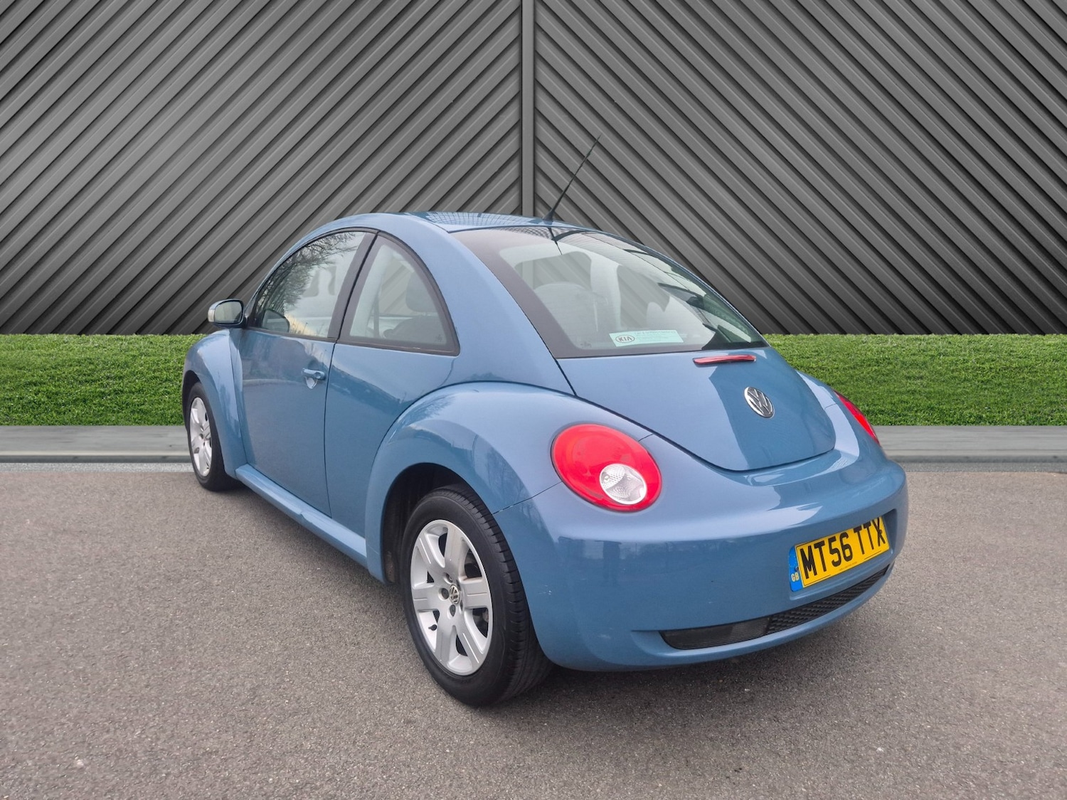 Used Volkswagen Beetle 2006 for sale - 77991788: Photo 10