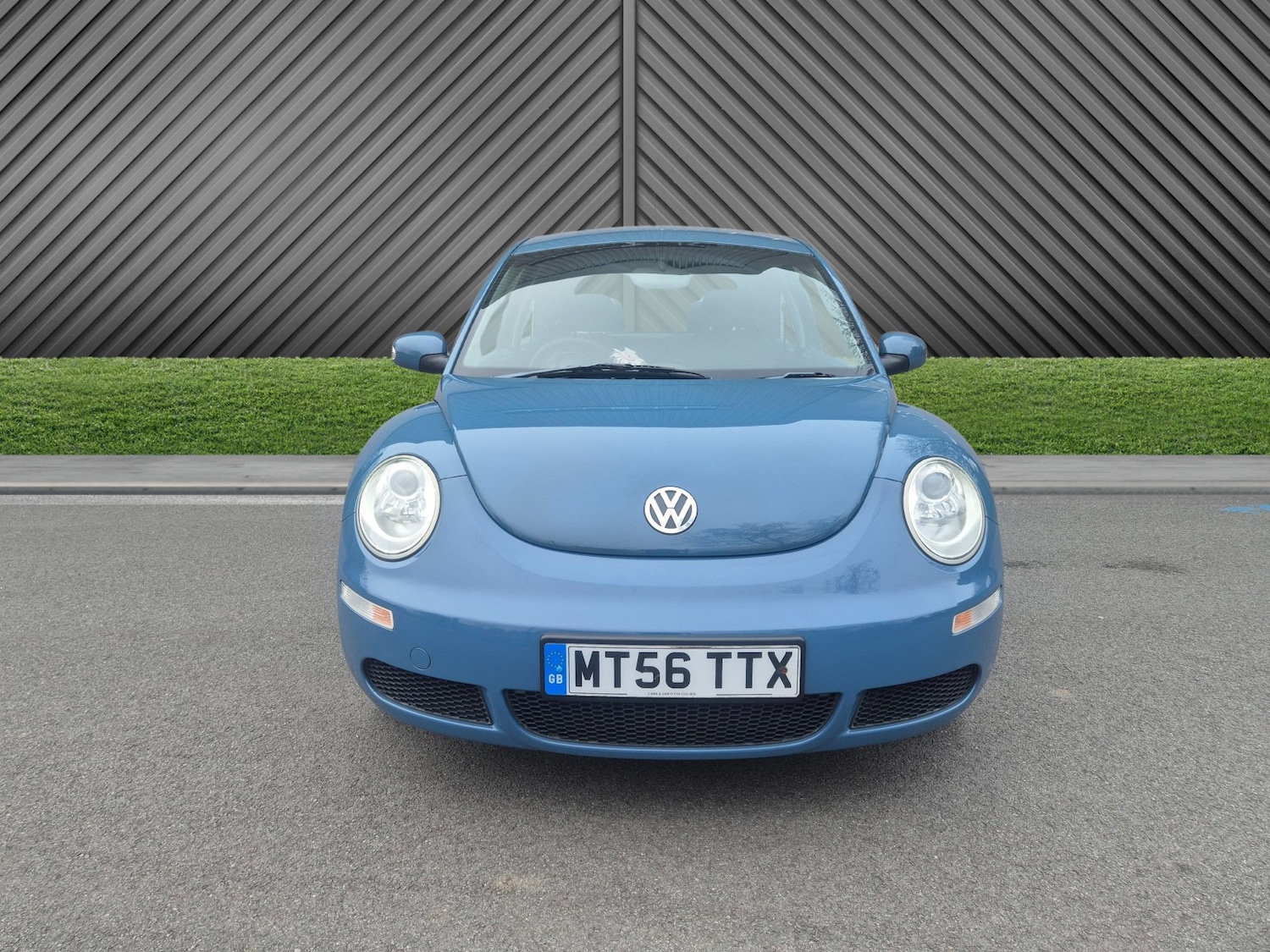 Used Volkswagen Beetle 2006 for sale - 77991788: Photo 3