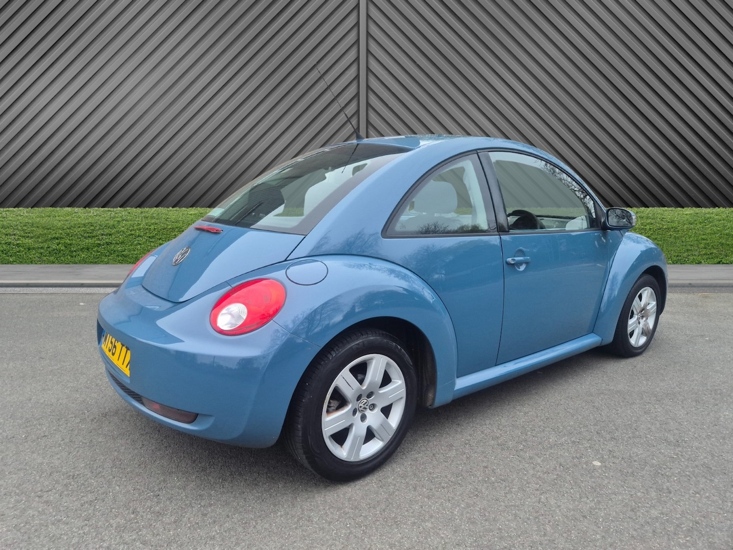 Used Volkswagen Beetle 2006 for sale - 77991788: Photo 8