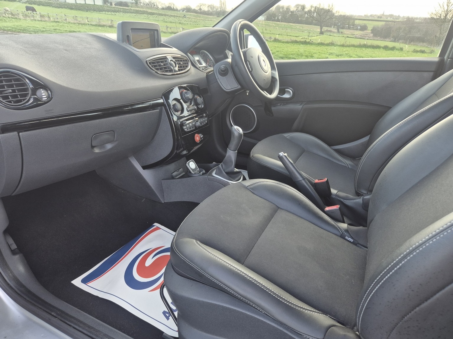 Used Renault Clio 2013 for sale - 77844904: Photo 10