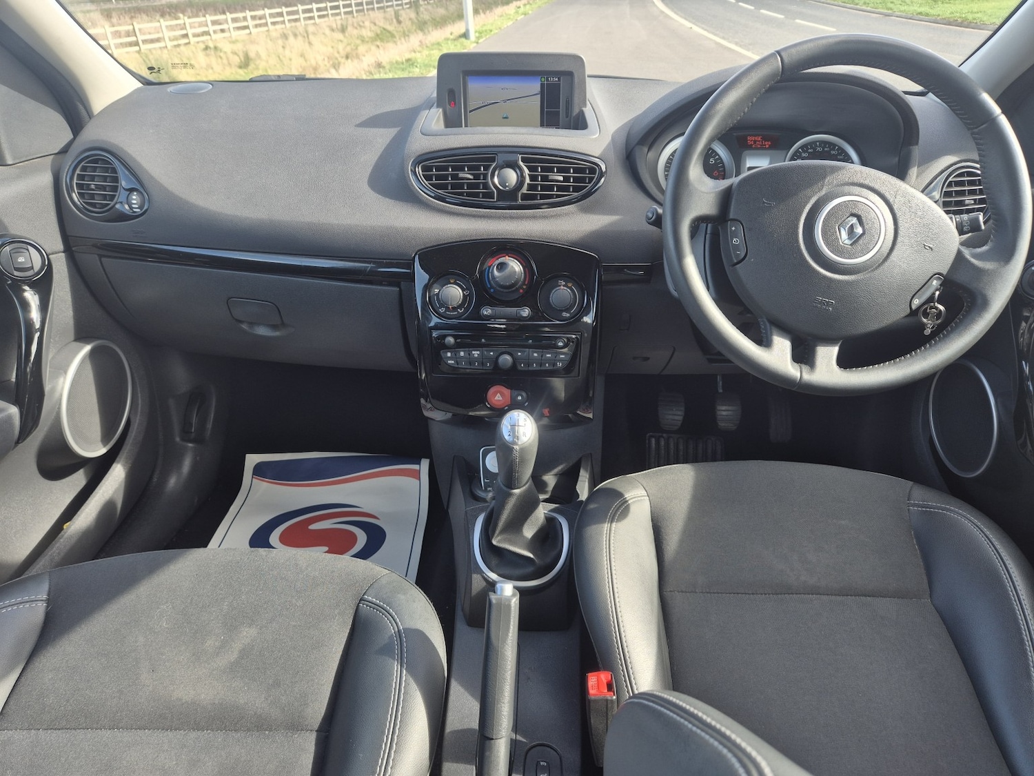 Used Renault Clio 2013 for sale - 77844904: Photo 14