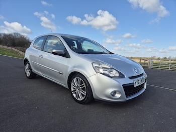Used Renault Clio 2013 for sale - 77844904: Photo