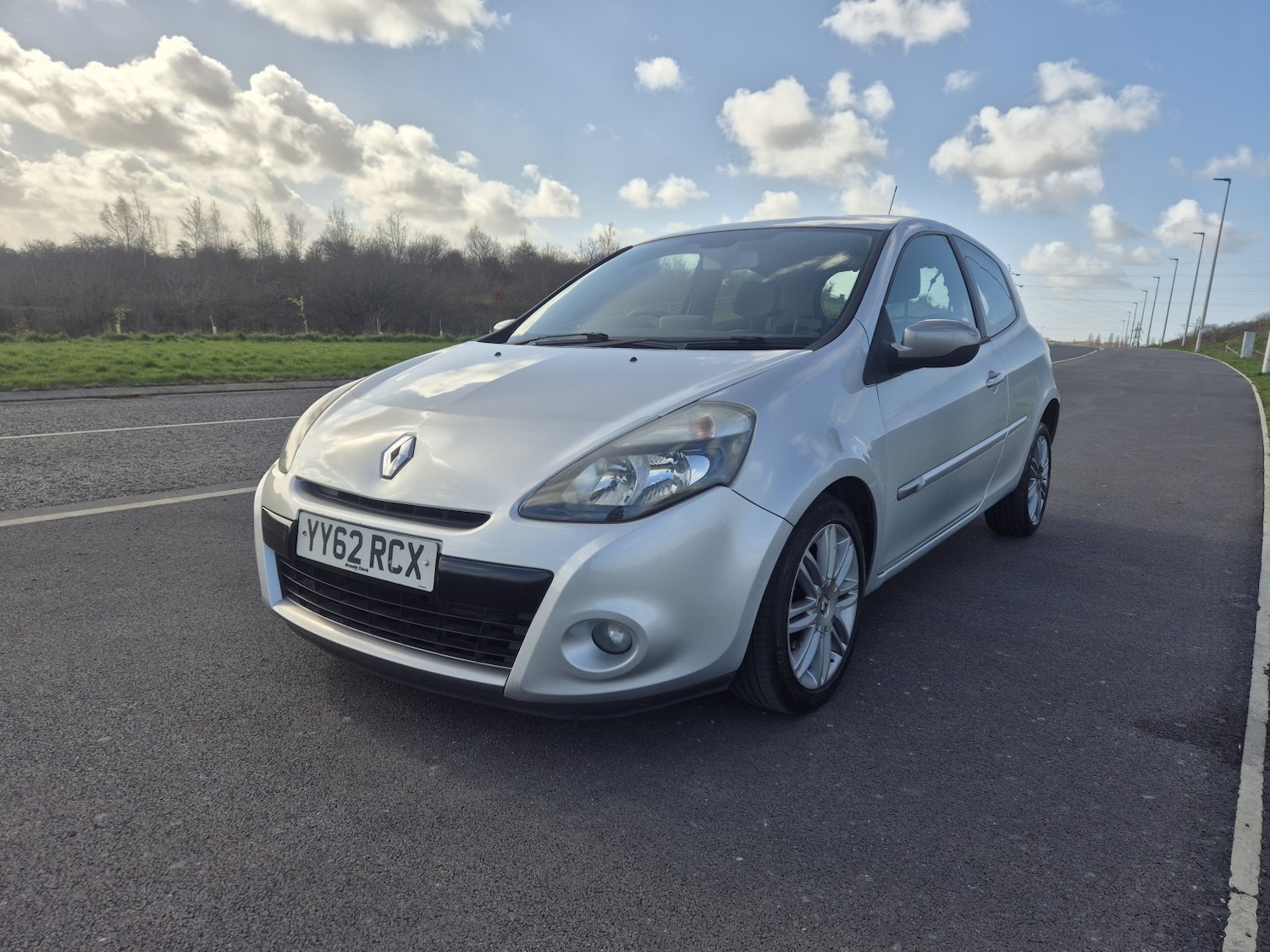 Used Renault Clio 2013 for sale - 77844904: Photo 4