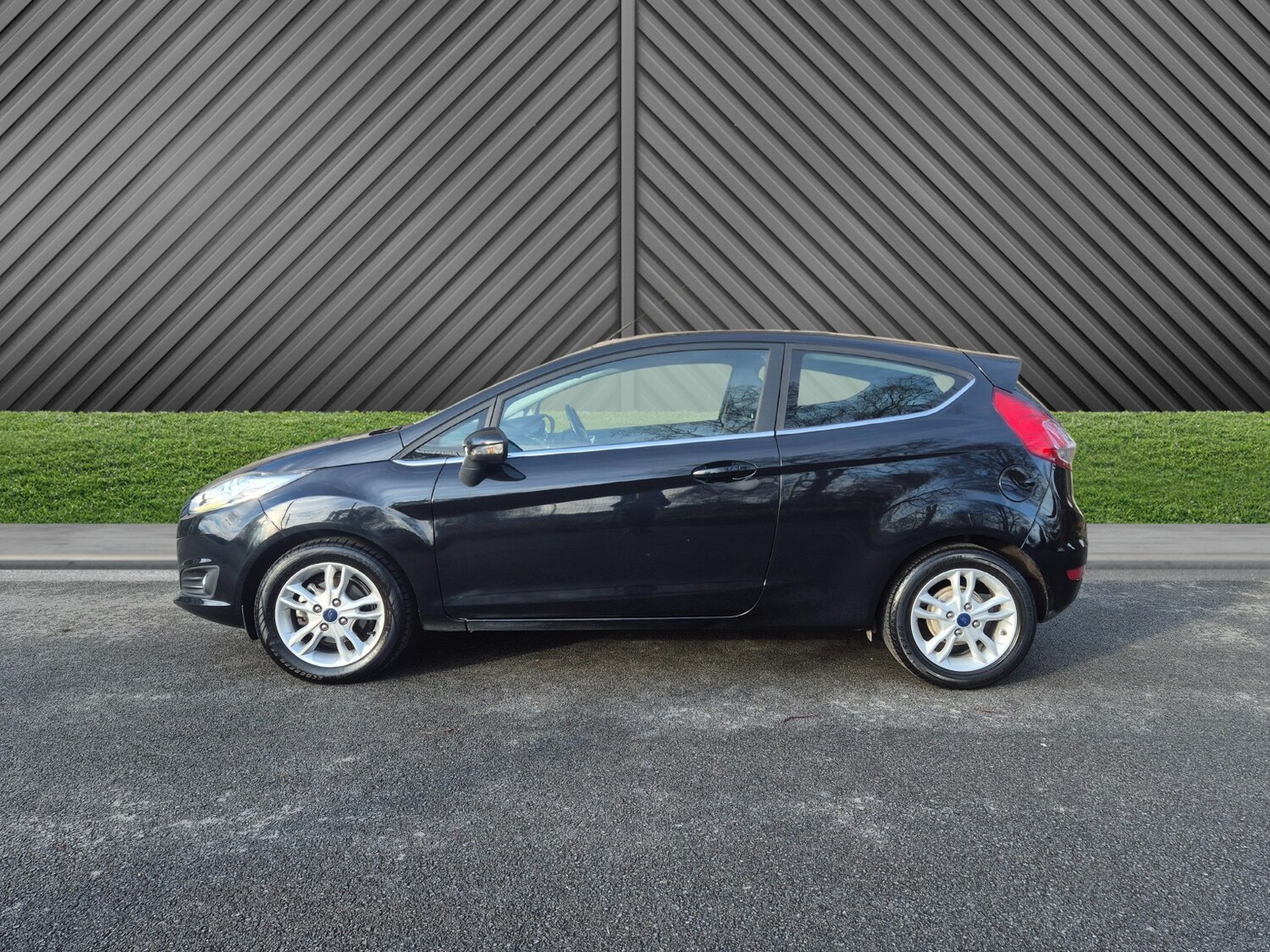 Used Ford Fiesta 2015 for sale - 78190642: Photo 12