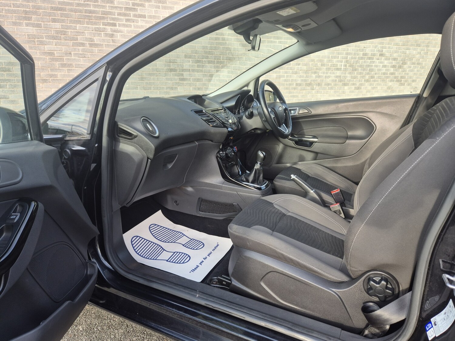 Used Ford Fiesta 2015 for sale - 78190642: Photo 15