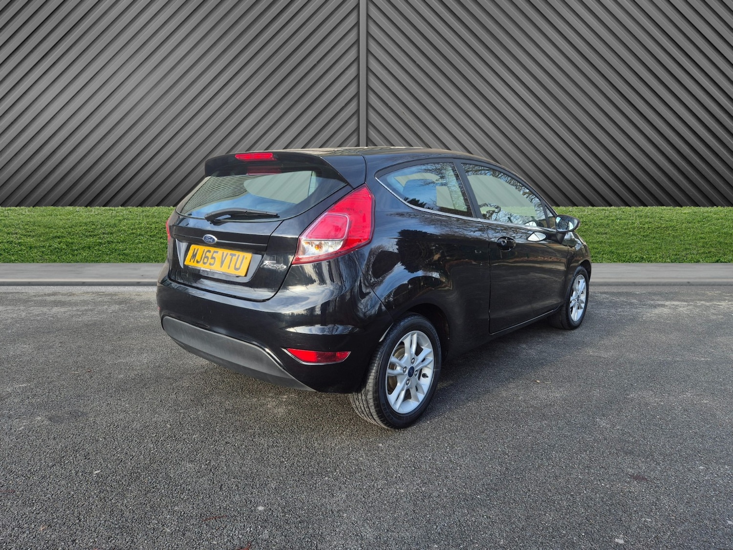 Used Ford Fiesta 2015 for sale - 78190642: Photo 5