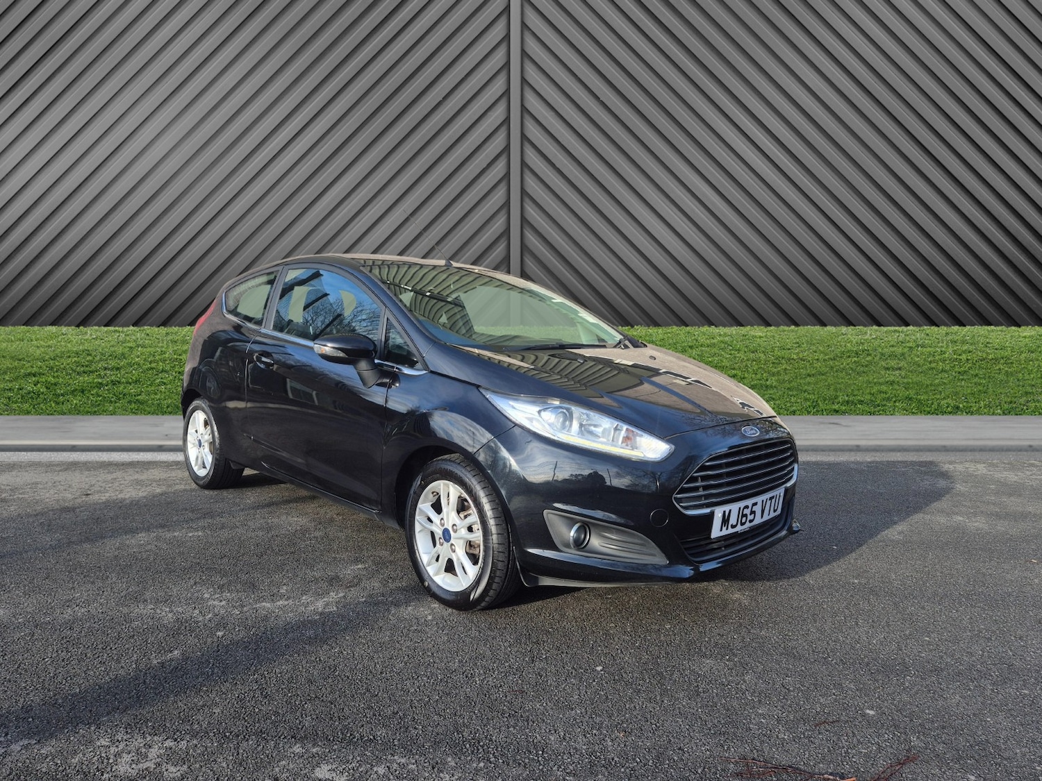 Used Ford Fiesta 2015 for sale - 77739242: Photo 7