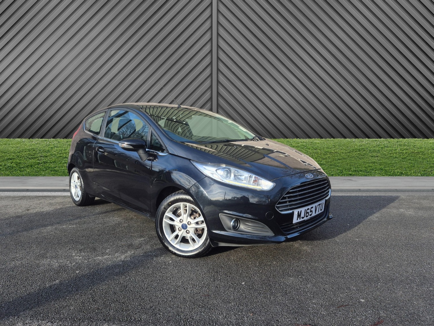 Used Ford Fiesta 2015 for sale - 77739242: Photo 9