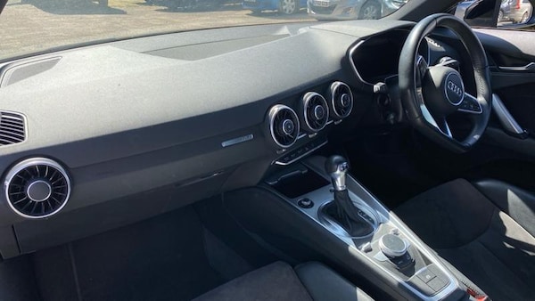 Used Audi TT 2017 for sale - 72998620: Photo 3