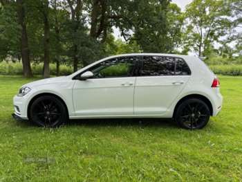 Used Volkswagen Golf 2018 for sale - 74752234: Photo
