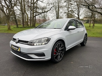 Used Volkswagen Golf 2017 for sale - 78102030: Photo