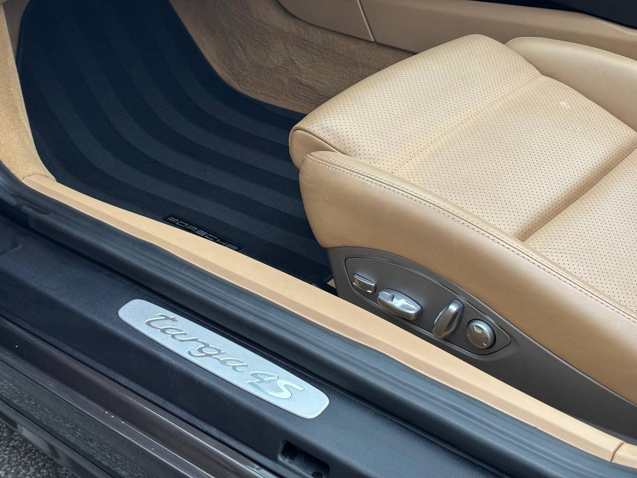 Used Porsche 911 2014 for sale - 77457346: Photo 17