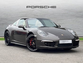 2014 (64) - S 2dr PDK