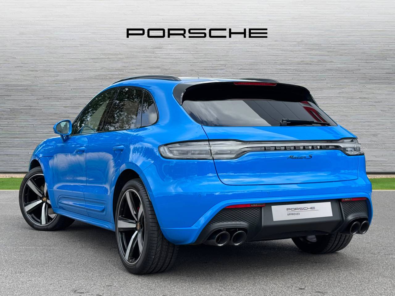 Used Porsche Macan 2024 for sale - 76110640: Photo 3