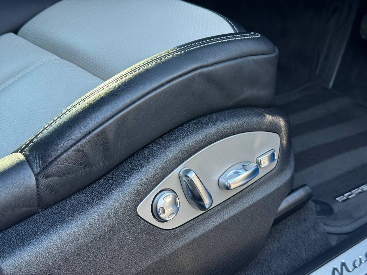 Used Porsche Macan 2024 for sale - 76110640: Photo 37