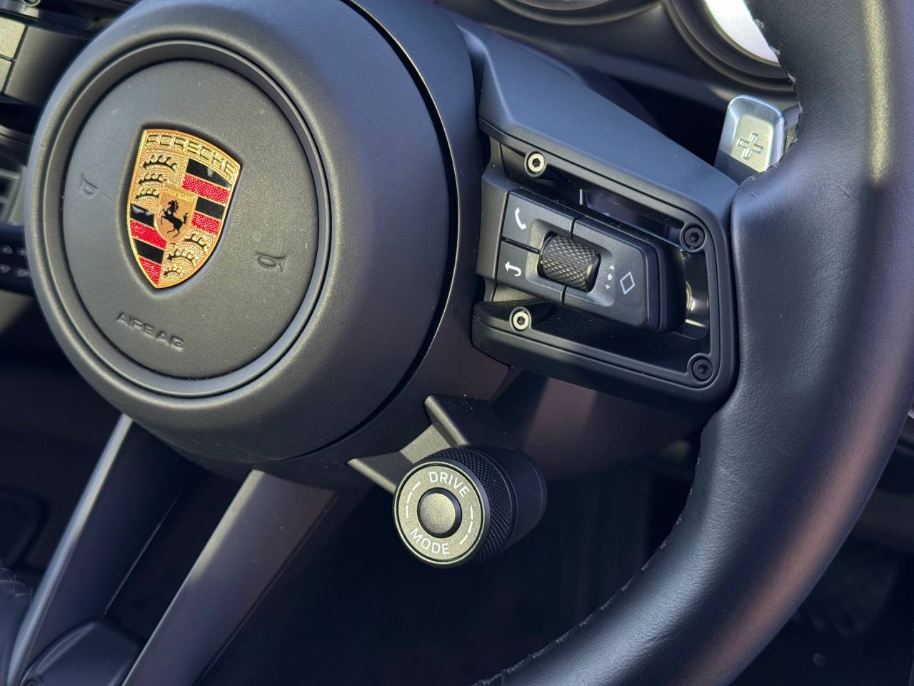 Used Porsche Macan 2024 for sale - 76110640: Photo 43