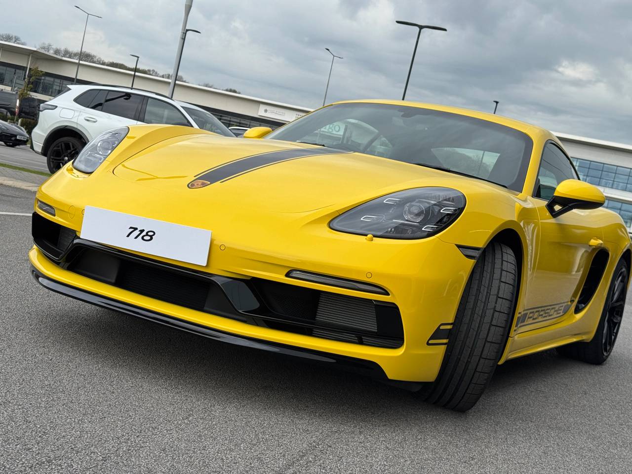 Used Porsche 718 Cayman 2025 for sale - 77785624: Photo 10