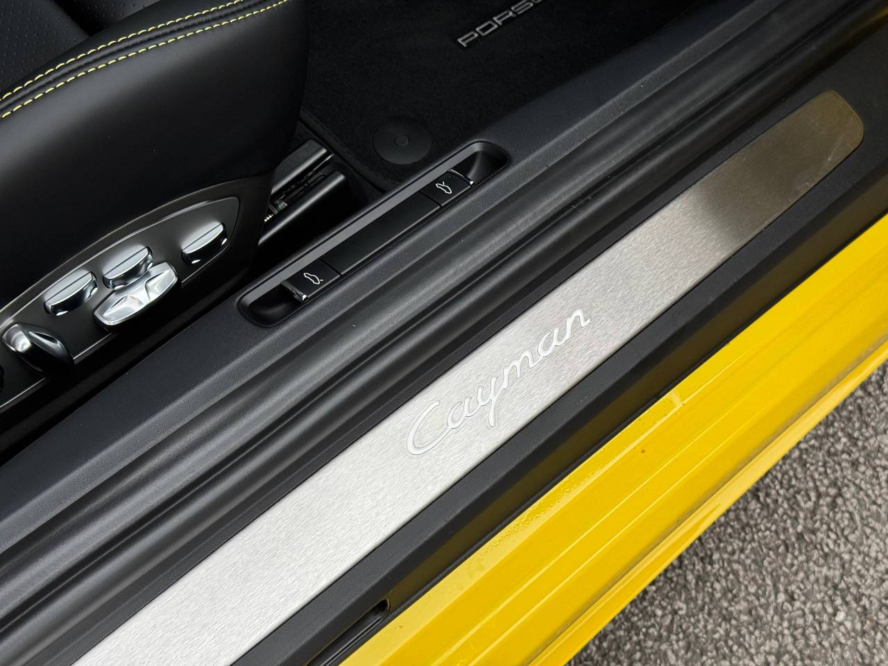 Used Porsche 718 Cayman 2025 for sale - 77785624: Photo 36