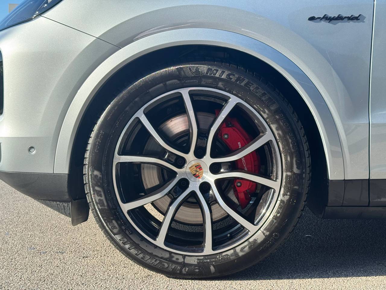 Used Porsche Cayenne 2024 for sale - 76111394: Photo 4